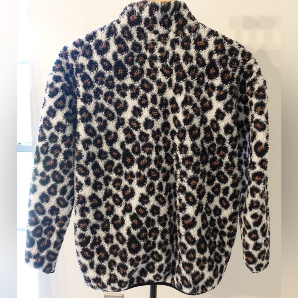 Cozy Leopard Print Puffer Jacket - Picture 5 of 5